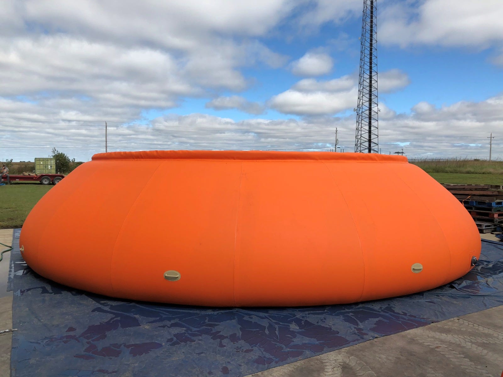 Buy 10000 Gallon Low-Side Self Supporting Onion 22oz PVC Sidewall by Husky Portable Containment for only $5,205.15