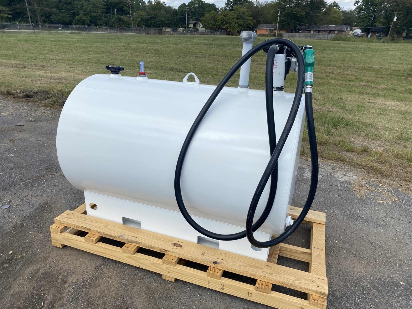 Buy 550 GAL FUEL TANK DW SKID PACKAGE- 12V PUMP by Newberry Tanks & Equipment for only $6,378.91